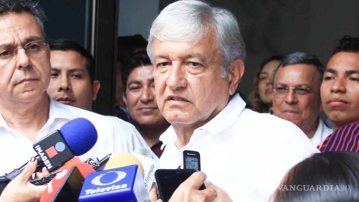 López Obrador contesta a Vargas Llosa, lo considera un buen escritor pero un mal político