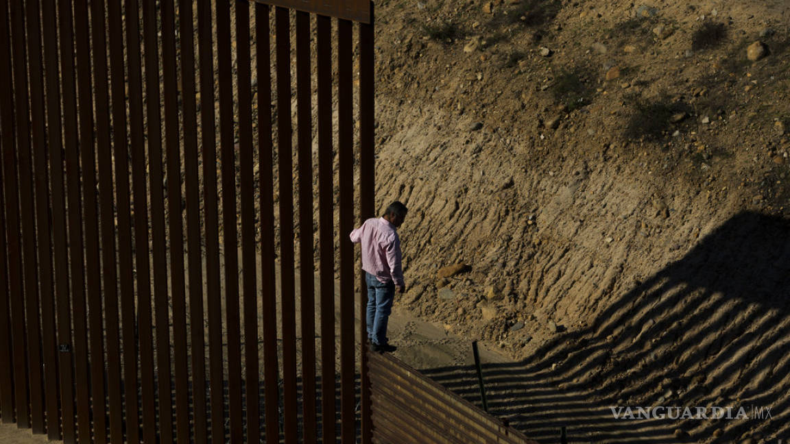 Trump insiste en que habrá muro de concreto en la frontera