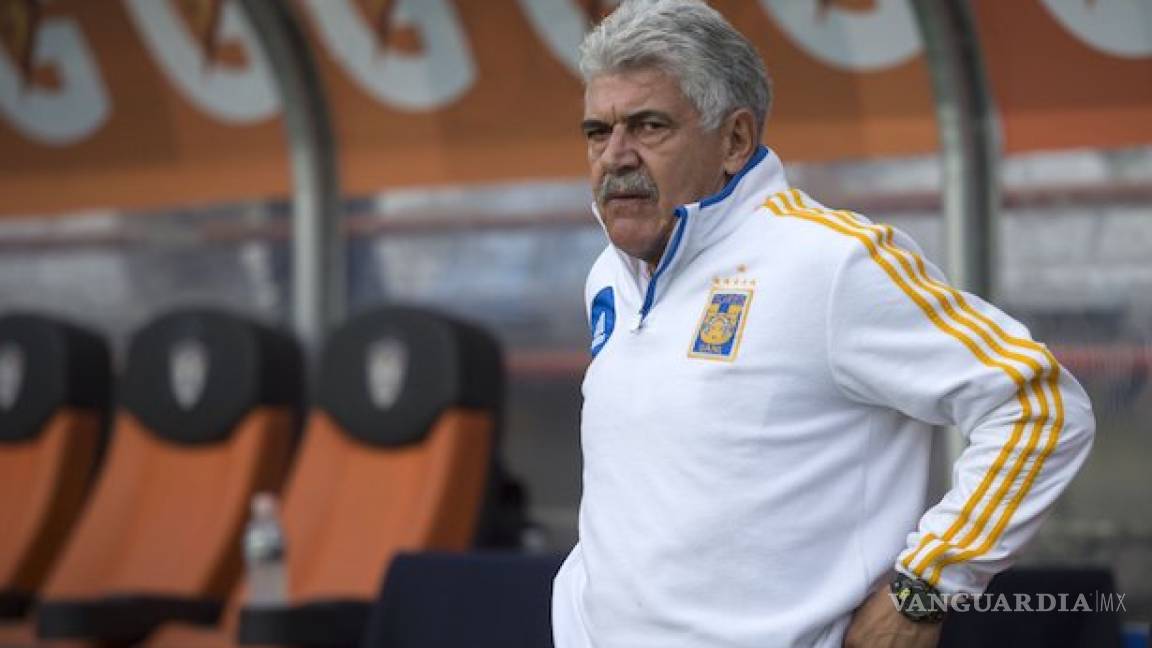 'Tuca' le pide a la prensa que 'ya no lo esté chingando' con el tema de la Selección Mexicana