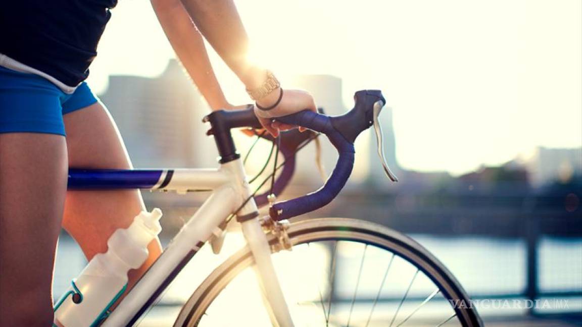 Andar en 'bici' reduce hasta un 18% el riesgo de infarto