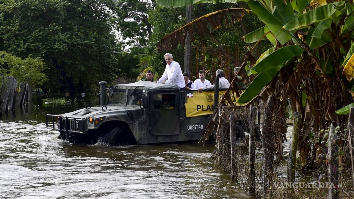 $!Vine a ayudar, no a tomarme la foto, dice AMLO en Tabasco...