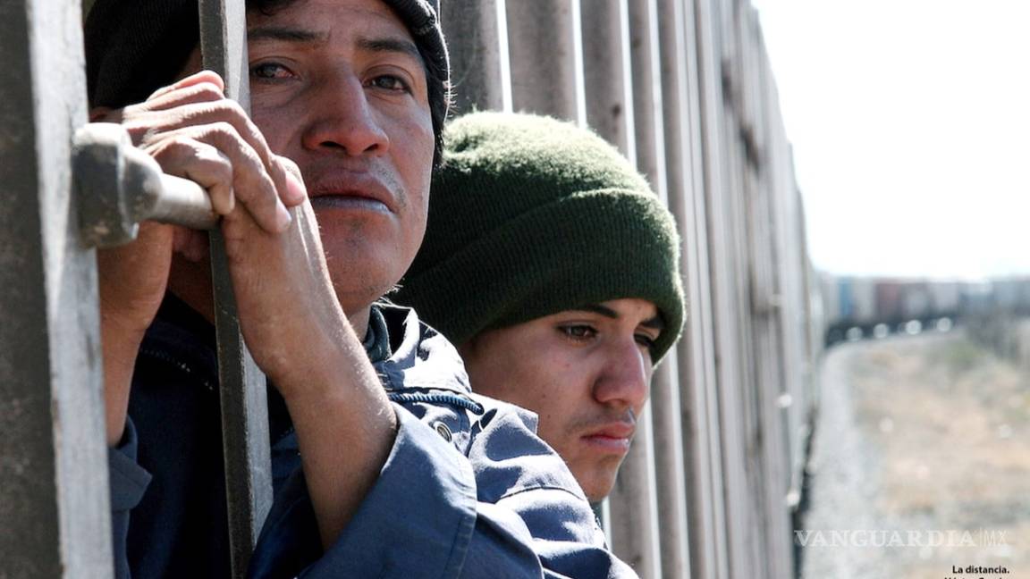 El muro y la grieta: Coahuila: foto documental y migración
