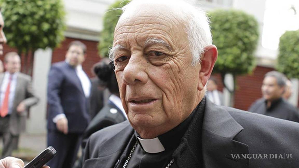 Arzobispo de Morelia regaña al &quot;Padre Goyo&quot; de Apatzingán por denunciar la impunidad