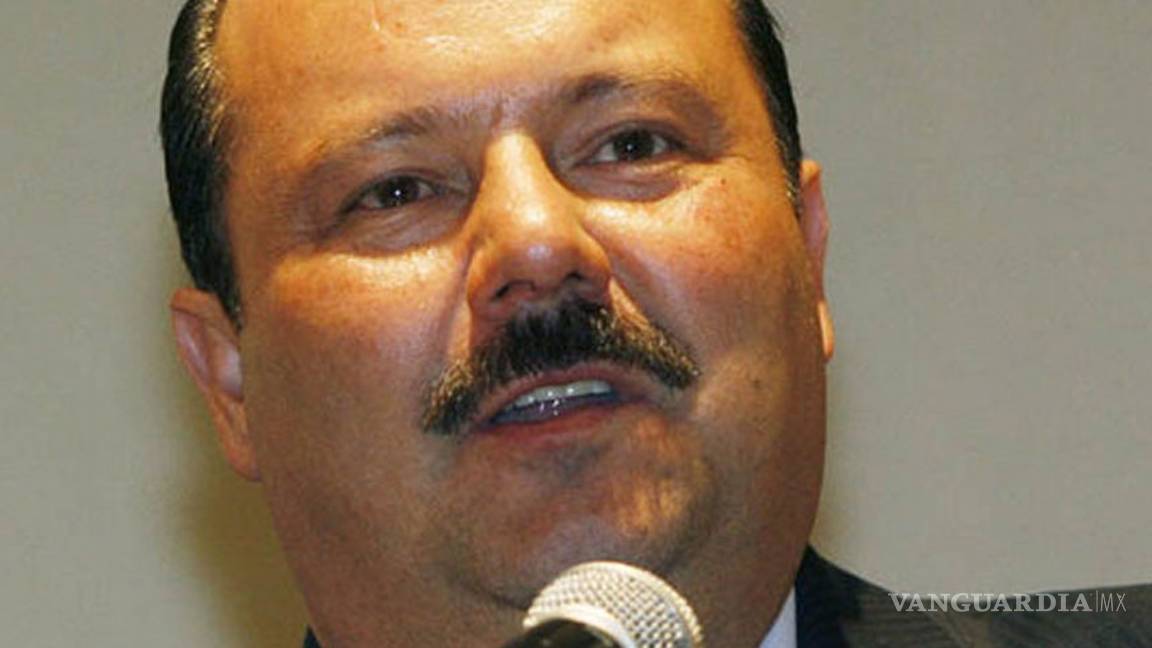 $!Ven a Duarte y su esposa de 'shopping' en Houston