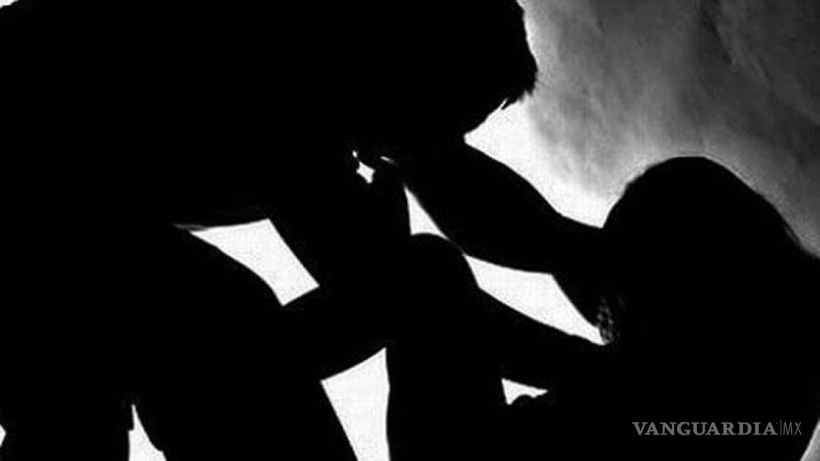 Abusa sexualmente de una joven de 17 años con retraso, tras contactarla por Facebook en Saltillo