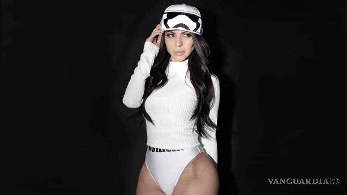 La sexy Jimena Sánchez se sube al 'tren' de 'Star Wars'