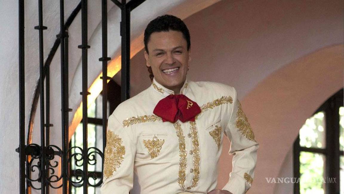 Pedro Fernández cumple hoy 46 años de edad