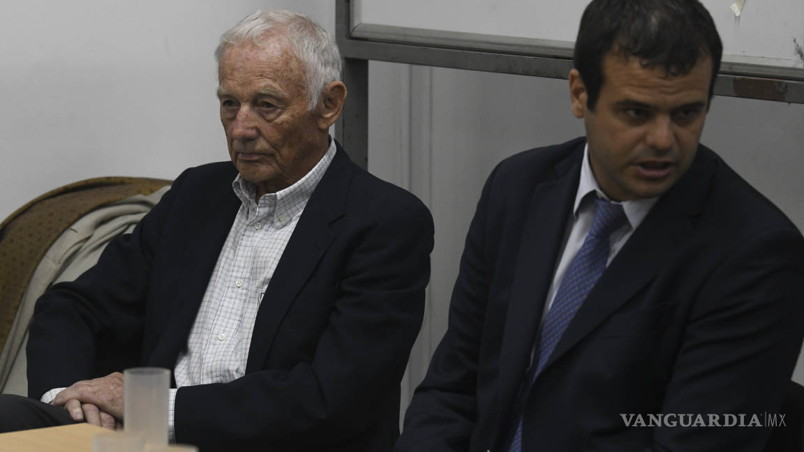 Dan entre 10 y 15 años de prisión a ex directivos de Ford por delitos en la dictadura argentina