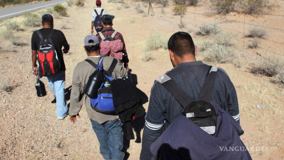 Reportan escape de 30 migrantes en la entrada a Saltillo; eran transportados de forma ilegal en un camión