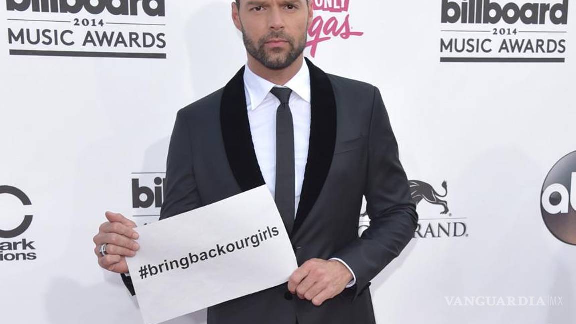 Ricky Martin pide por las niñas nigerianas en los Billboard