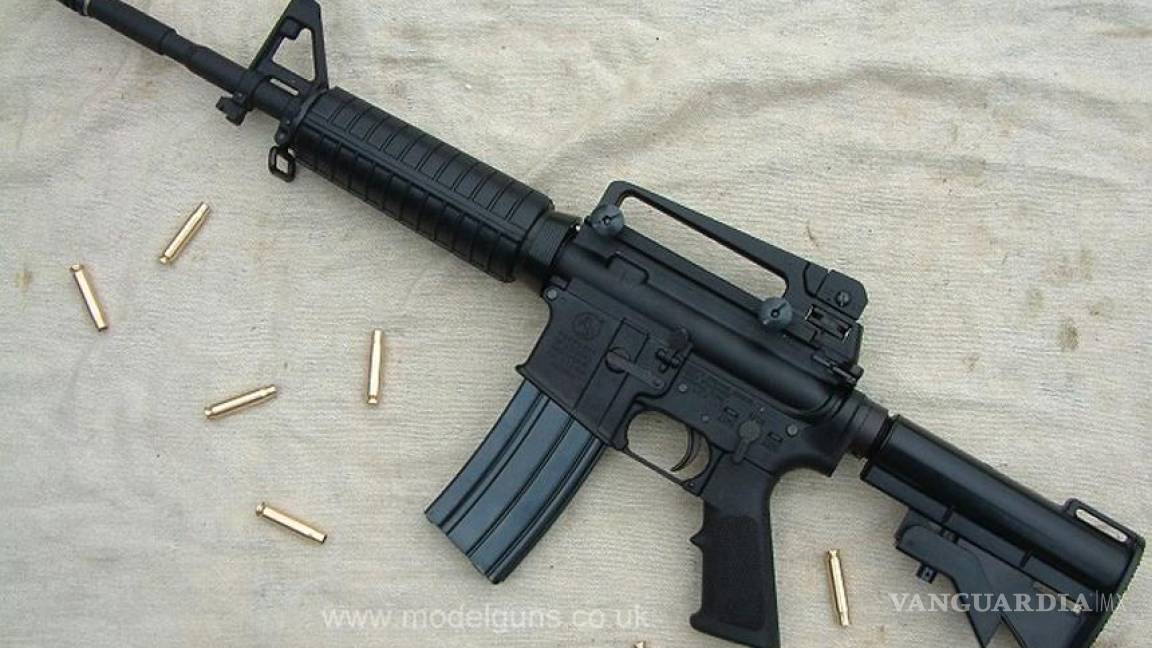 Rifan fusil AR-15, arma favorita para matanzas en EU