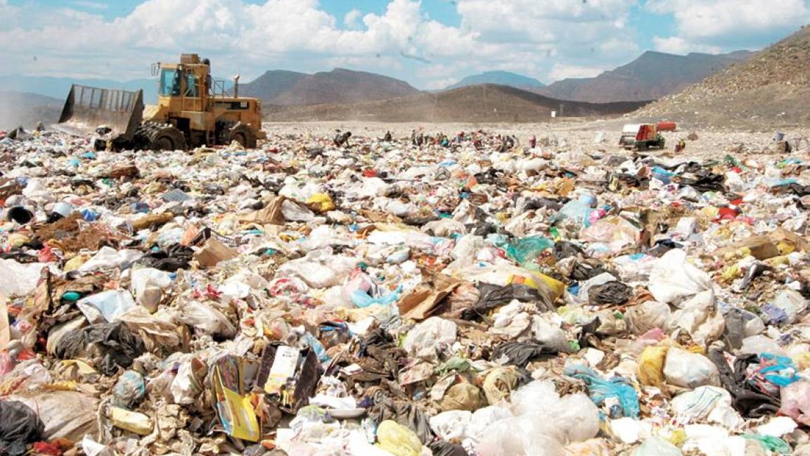 Compras navideñas generan 45 toneladas de basura en Monterrey