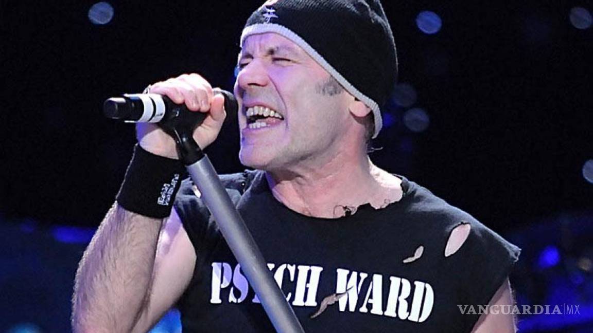 Líder de Iron Maiden anuncia que padece cáncer