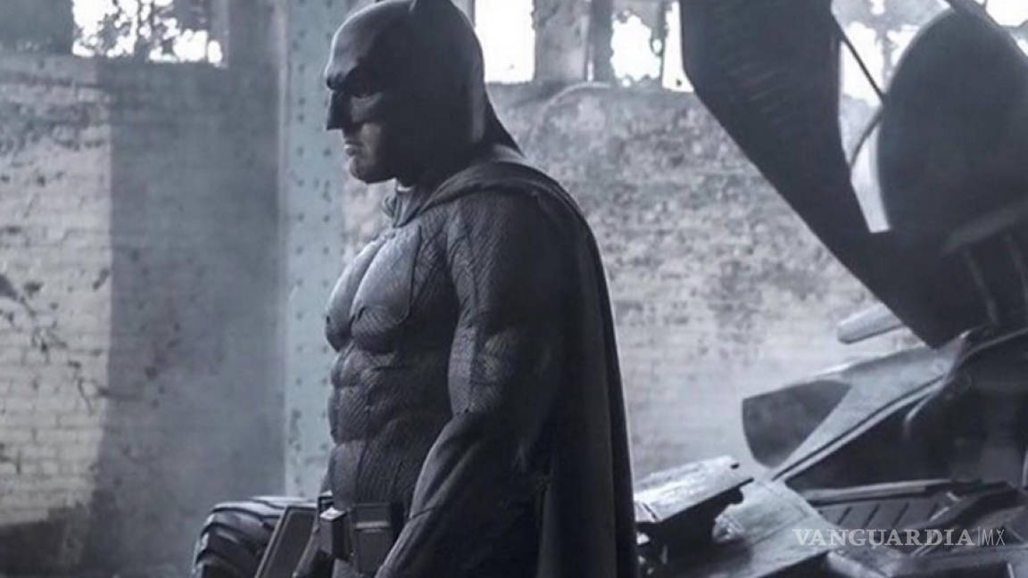 Presentan nueva foto del &quot;Batman&quot; de Ben Affleck