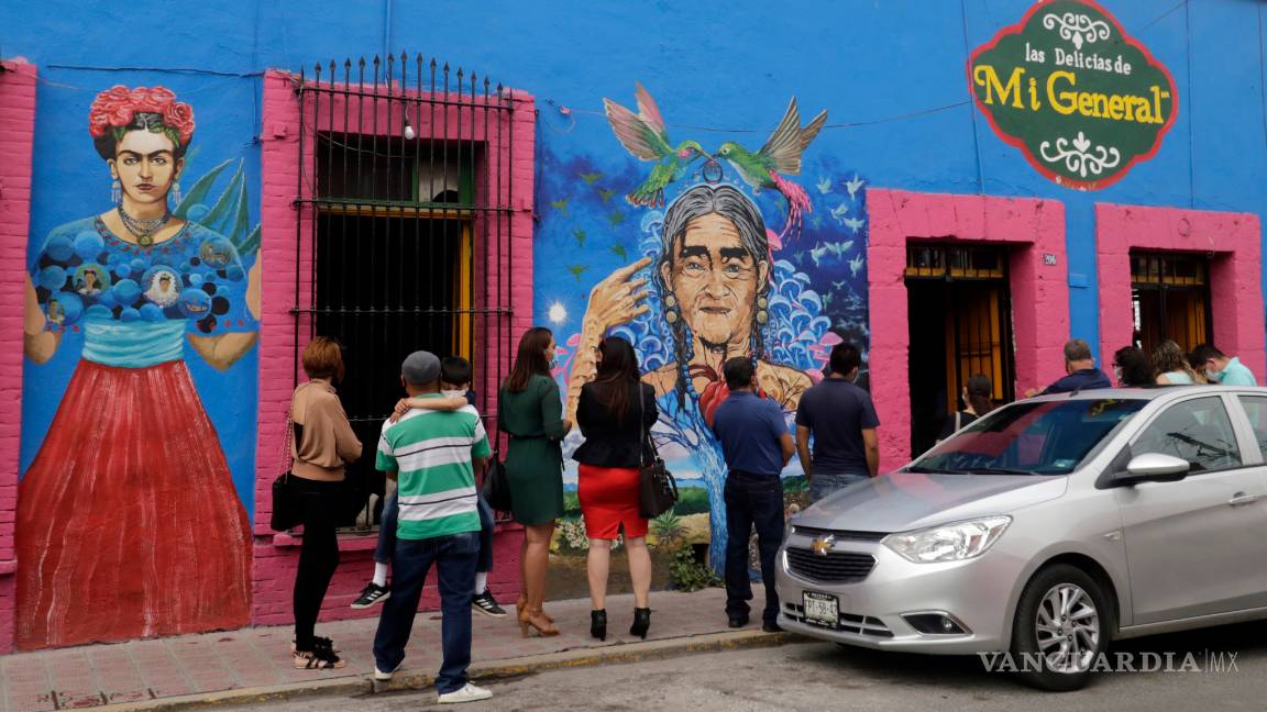 $!‘Ventas del 10 de mayo, bocanada de aire fresco’ en Saltillo, desde el viernes pasado inició el flujo de clientes