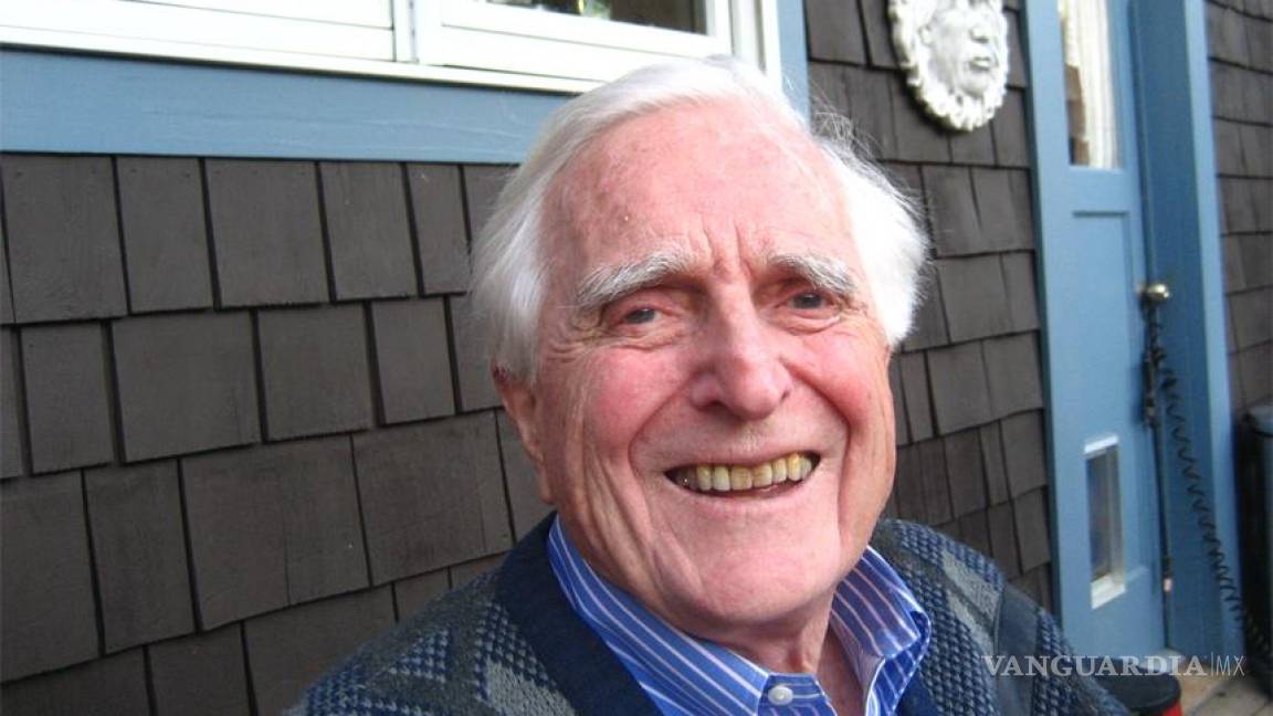 Falleció Douglas Engelbart, inventor del 'mouse'