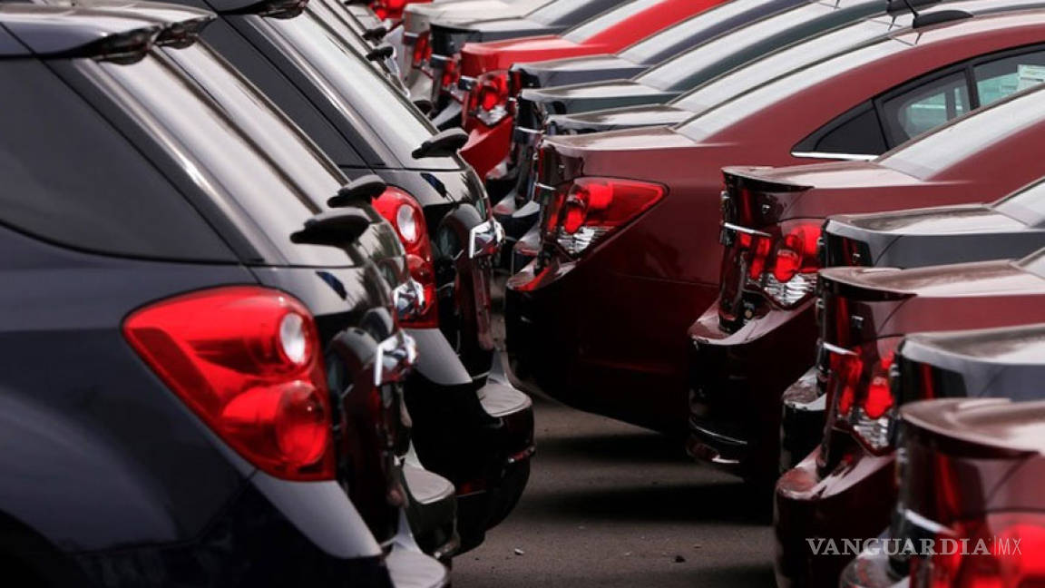 Venta de autos en México crece 19% en 2015