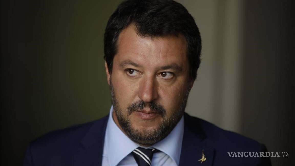 Matteo Salvini es investigado por &quot;secuestrar&quot; a migrantes