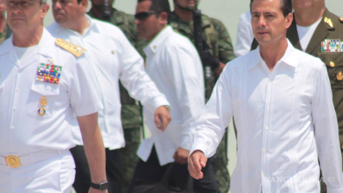 Peña Nieto no se comprometió a cumplir ninguna de las peticiones de los padres de los 43