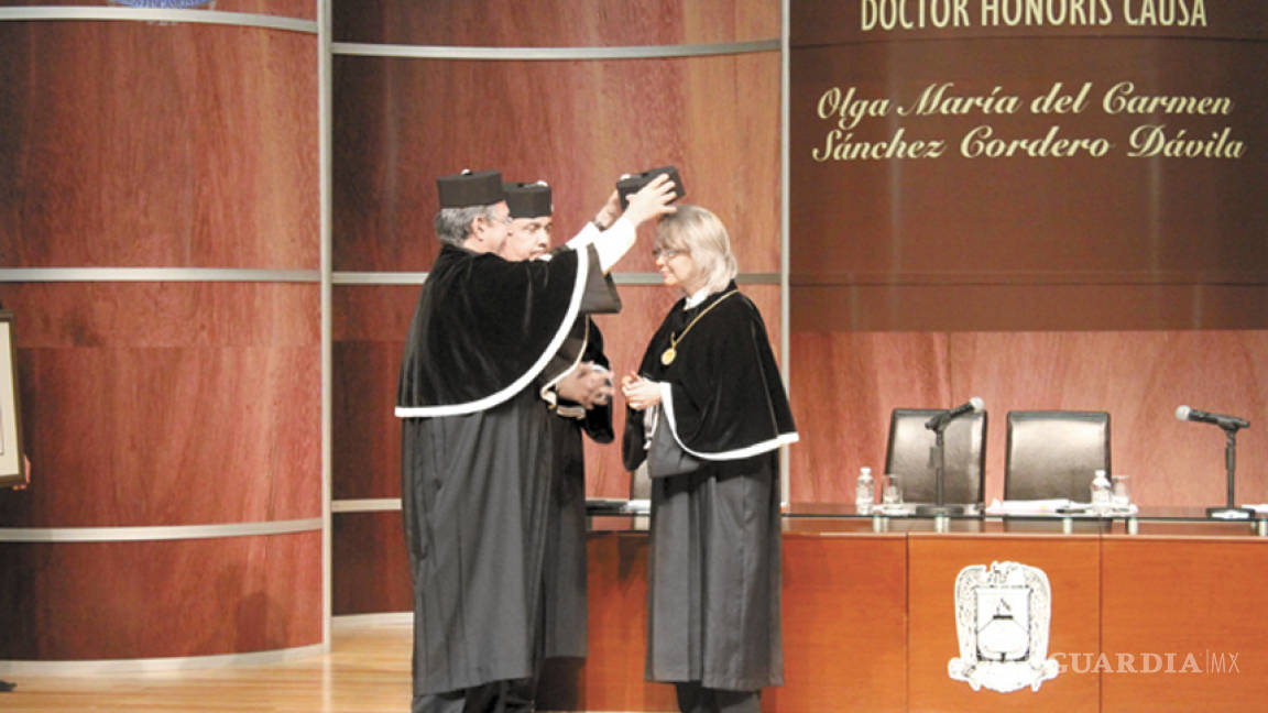 La UAdeC entrega Honoris Causa a la ministra Olga Sánchez