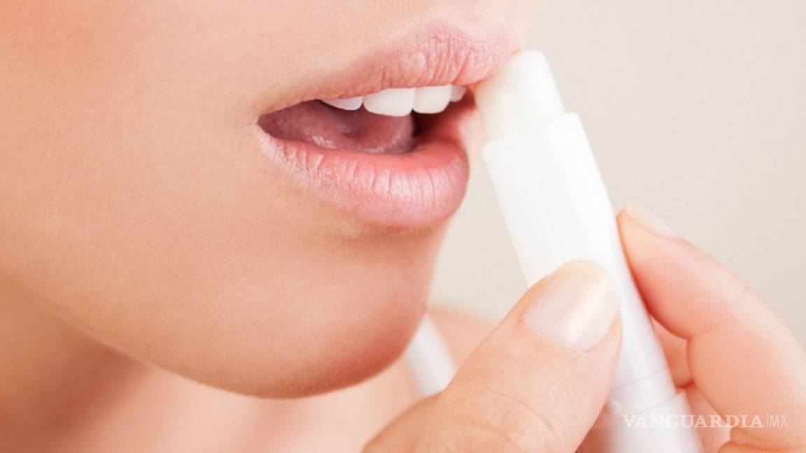 ¿Somos adictos al bálsamo labial?