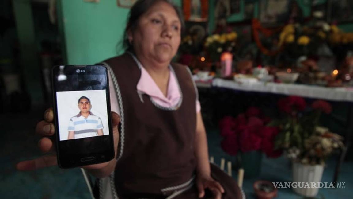 $!Revelan que uno de los 43 normalistas de Ayotzinapa es un supuesto infiltrado de la Sedena