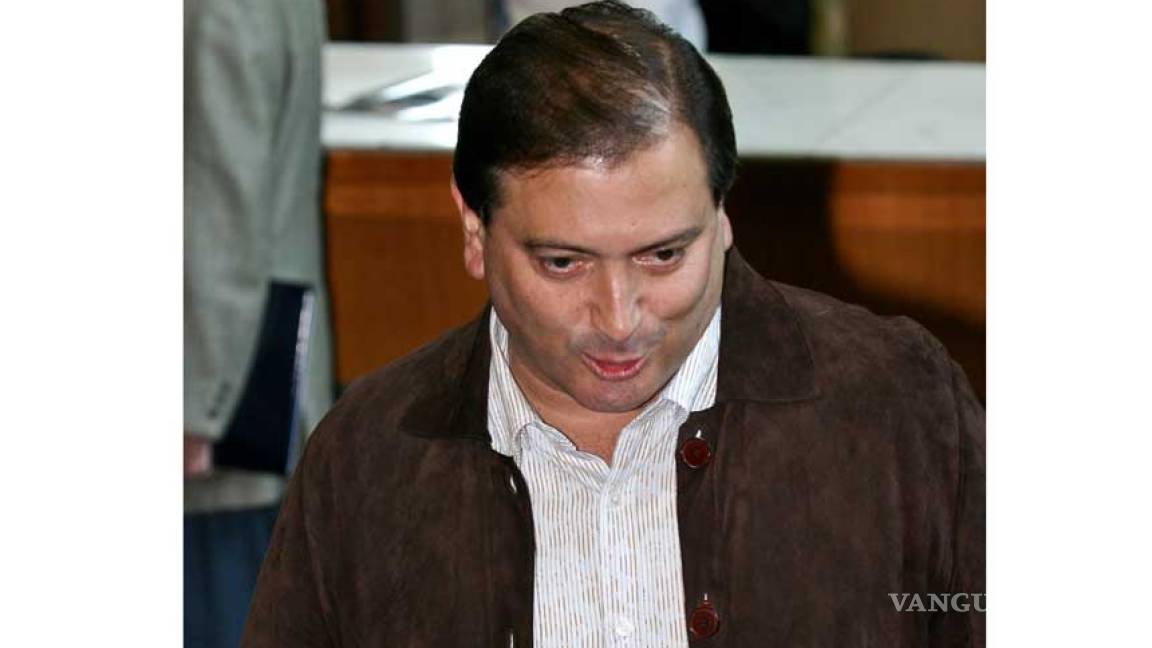 Más de 2 años de prisión a Reynoso Femat por peculado