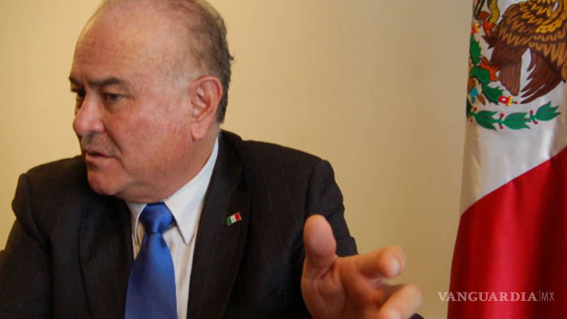 $!La Patria está endeudada por un año: Senador