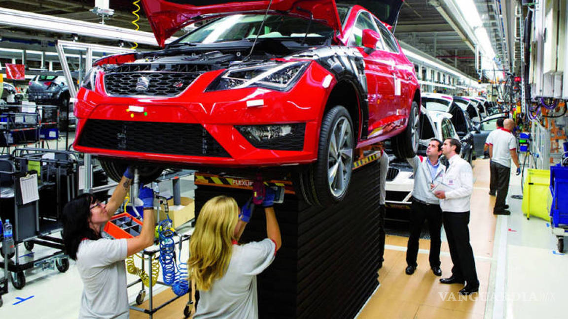 Incremento del dólar fortalece ventas automotrices: AMIA
