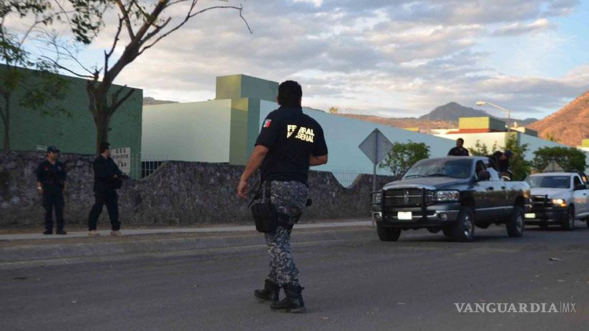 Muerte de El Chayo, duro golpe de Peña contra el narco: Castillo