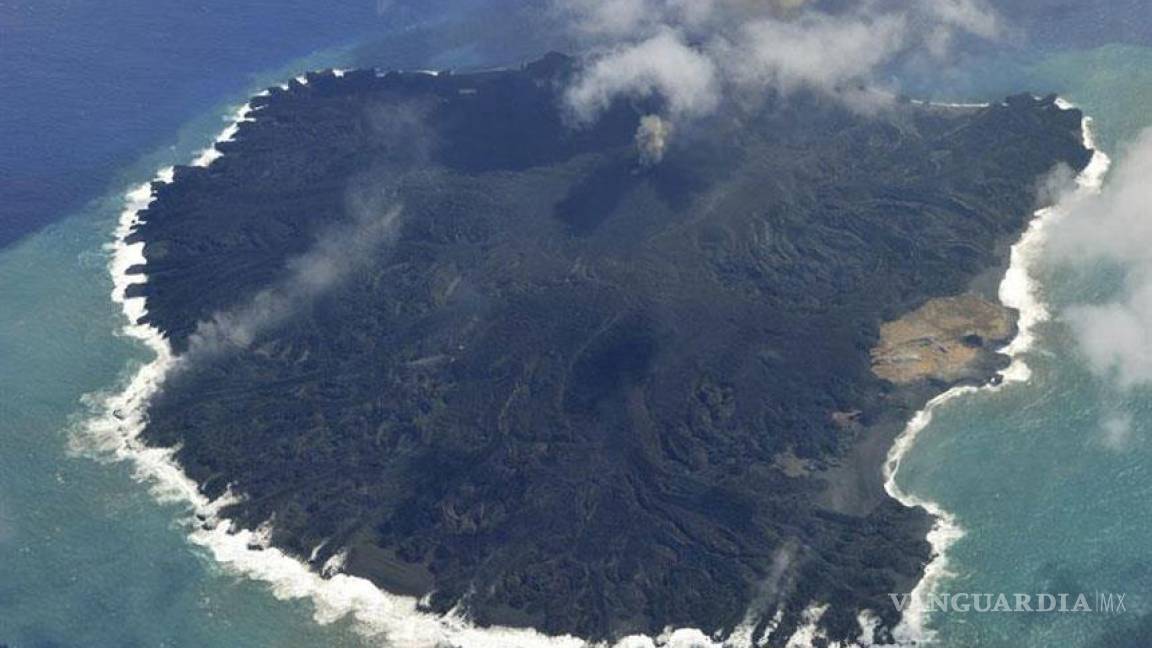 Isla nipona aumenta su tamaño tras erupción volcánica