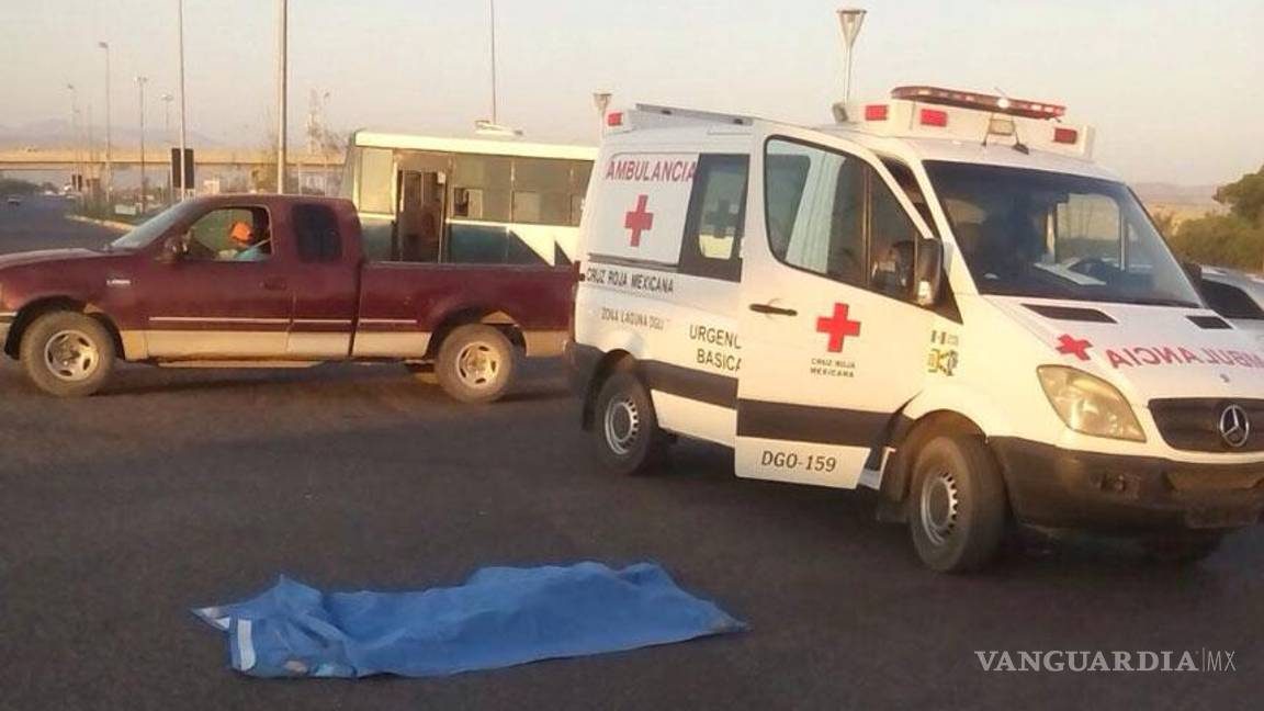 Camión arrolla y mata a mujer que trotaba en bulevar de Gómez Palacio