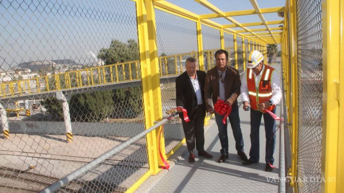 FERROMEX aporta puente peatonal a Torreón