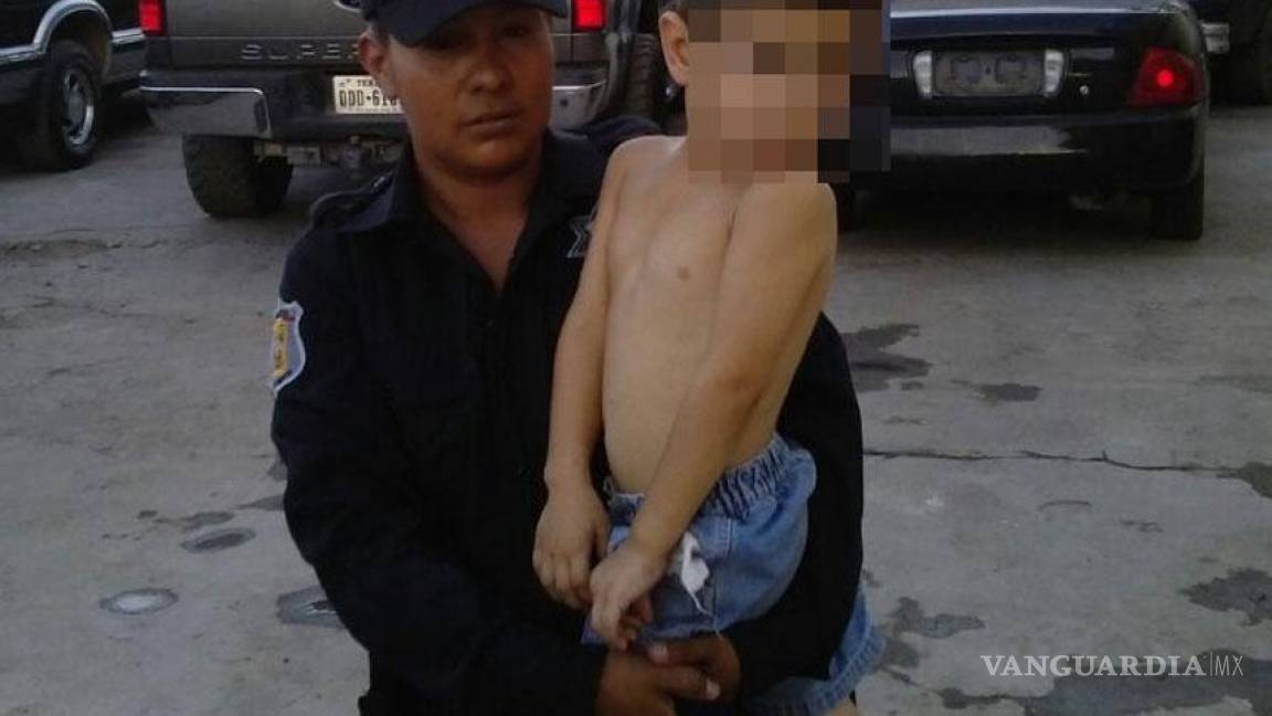 Niño de 3 años vagaba solo en la calle en Nueva Rosita