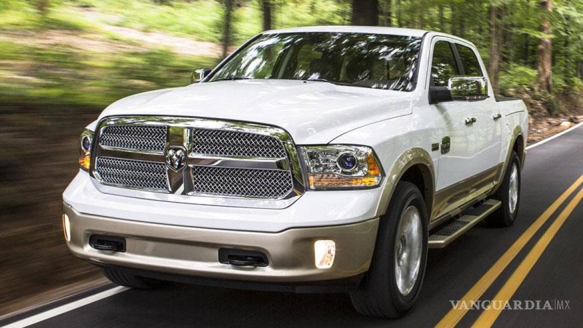 La Ram 1500 Laramie Longhorn 2013 es uno de los 10 mejores interiores