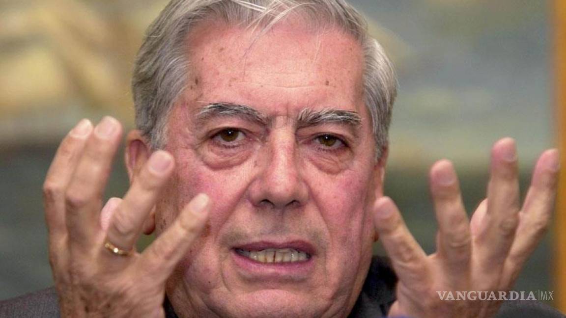 México rendirá homenaje a Vargas Llosa