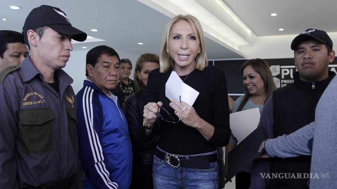 Que salga el programa de Laura Bozzo de la TV si no cambia de horario: Diputada