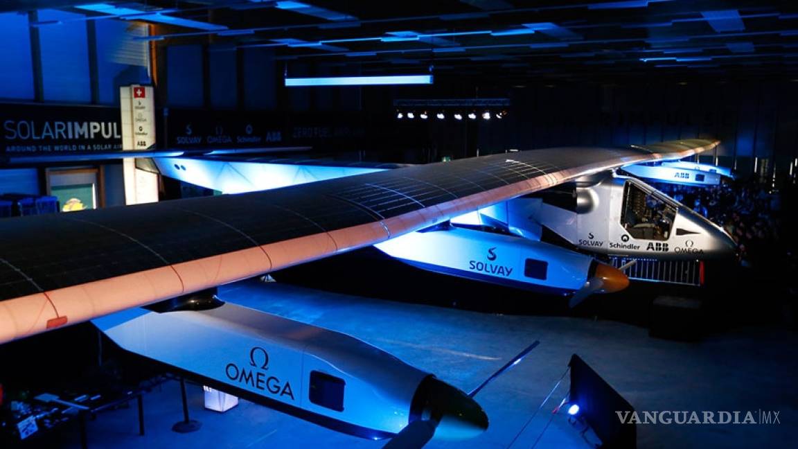 Avión solar arrancará mañana histórico vuelo alrededor del mundo