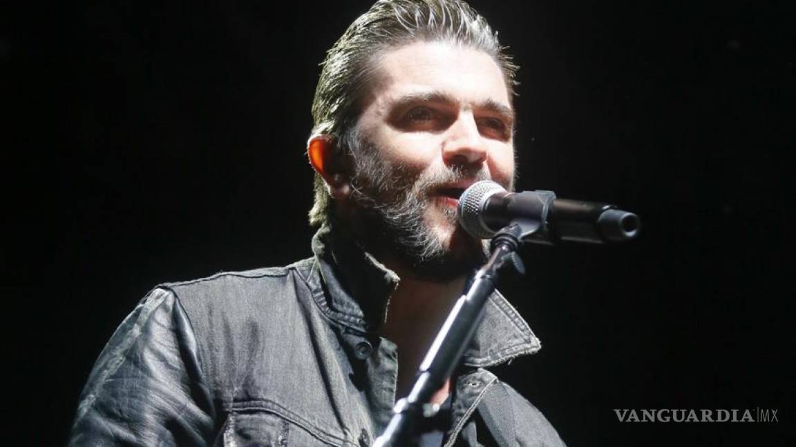 Juanes presume raíces latinas en conquista de EU