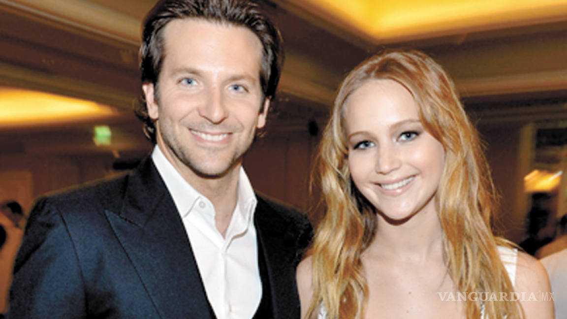 Bradley Cooper apoya críticas de Jennifer Lawrence