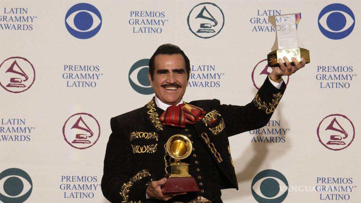 $!‘El Charro de Huentitán’ ganó este domingo un premio póstumo por su ábum “A mis 80’s”.