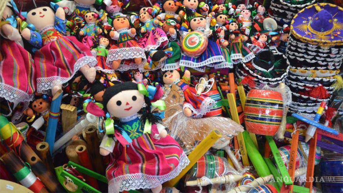 Desairan a los juguetes mexicanos; Santa y Reyes Magos ‘cargaran’ con regalos chinos