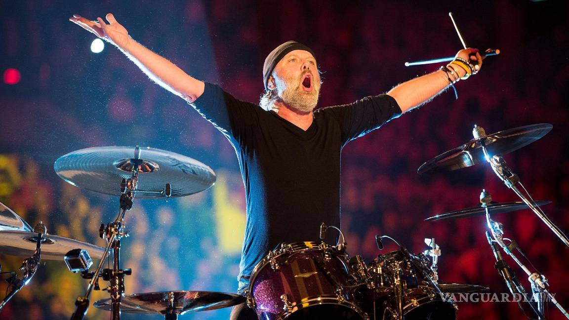 $!Lars Ulrich, batería de Metallica, en un concierto de la banda en el Royal Arena de Copenhague (Dinamarca) en 2017. EFE/EPA/NILS MEILVANG