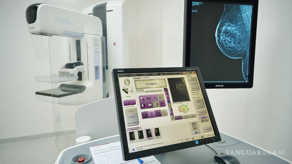 $!El IMSS continúa su compromiso con la salud de las mujeres mediante la implementación de políticas de acompañamiento durante el tratamiento del cáncer de mama.