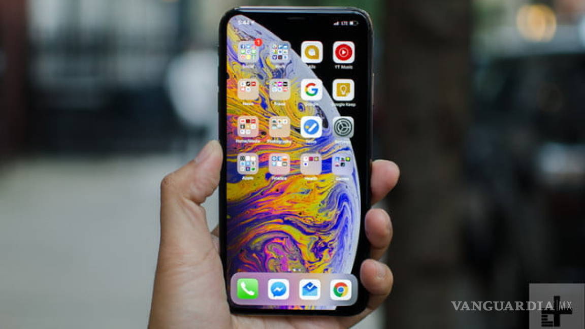 Apple planea tres iPhones para 2019, uno con un nuevo sistema de triple cámara