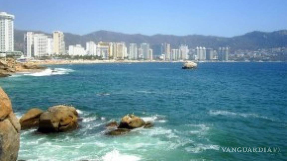 Acapulco fuera de peligro por tsunami