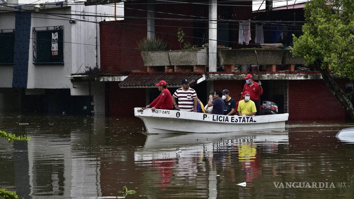 Reportan más de 50 mil afectados por intensas lluvias en el sureste