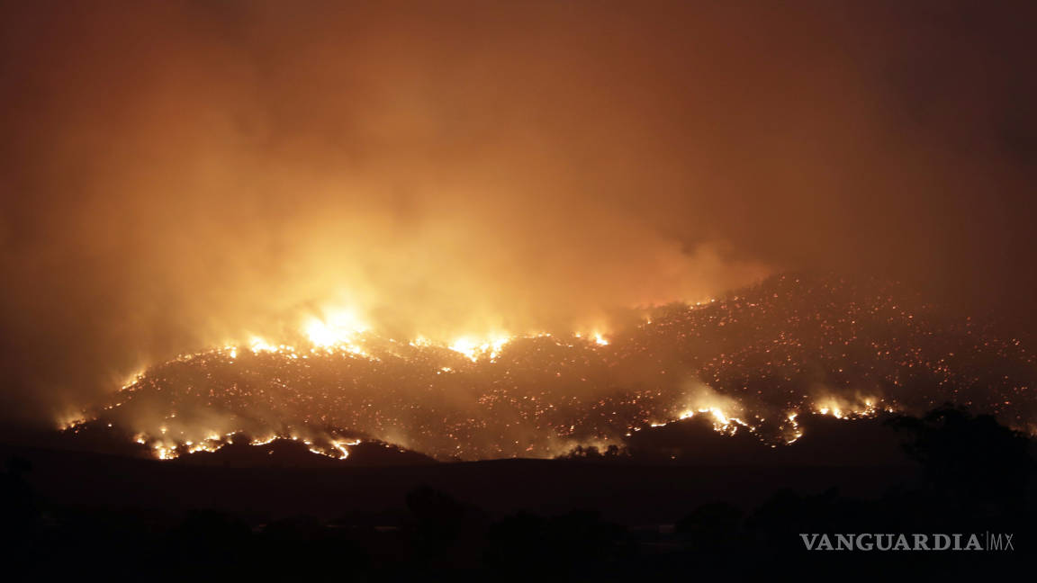 Canberra, capital australiana, declara estado de emergencia por incendio forestal
