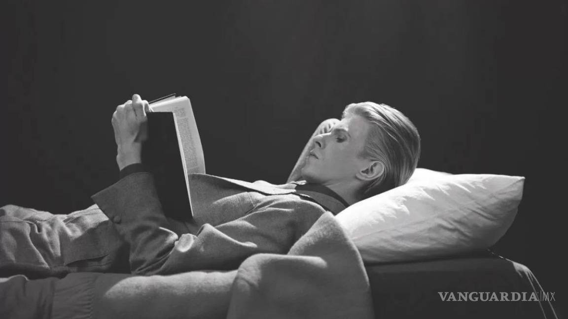 $!Bowie lector: el rockstar amante de las letras tiene su club de lectura