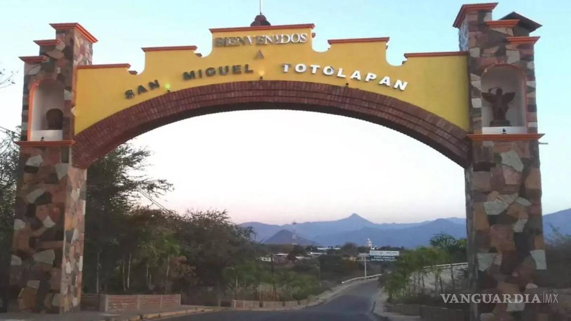 Tras enfrentamiento encuentran cuerpos calcinados en San Miguel Totolapan, en Guerrero